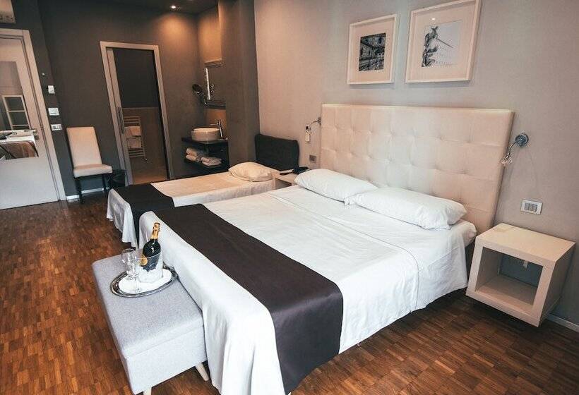 اتاق استاندارد چهار تخته, Orcagna