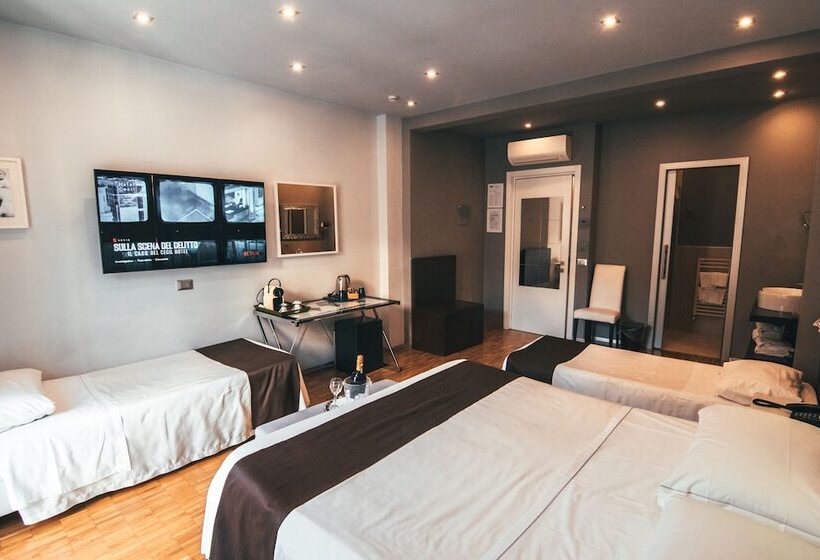 اتاق استاندارد چهار تخته, Orcagna