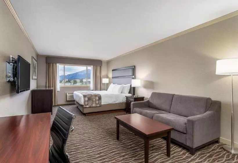 سوئیت با تخت بزرگ, Prestige Radium Hot Springs Resort, Worldhotels Crafted