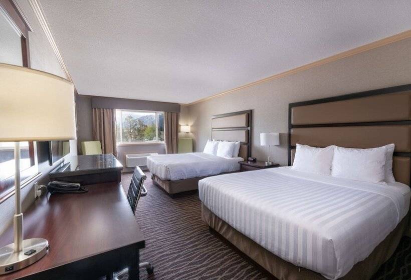 اتاق استاندارد با 2 تخت دوبل, Prestige Radium Hot Springs Resort, Worldhotels Crafted