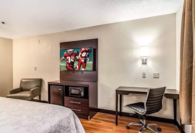 اتاق سوپریور, Red Roof Plus+ & Suites Atlanta Airport South