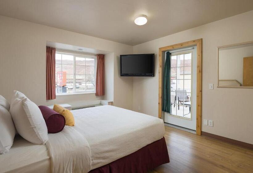 جناح غرفتين نوم, River Canyon Lodge