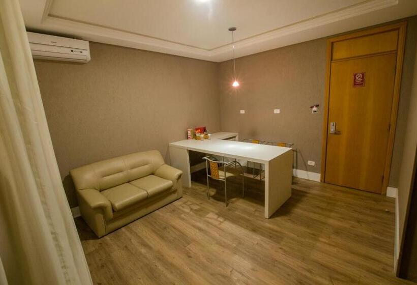 高级套房, Sj Royal   San Juan Curitiba