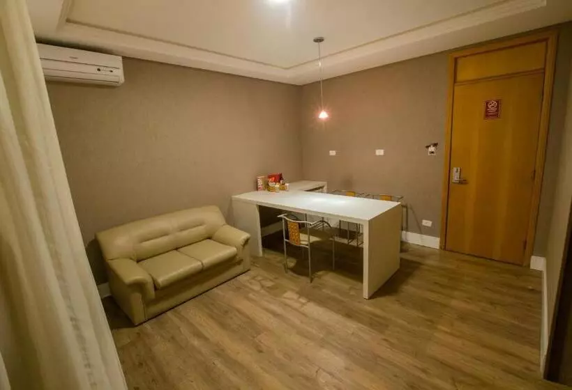 سوییت سوپریور, Sj Royal   San Juan Curitiba