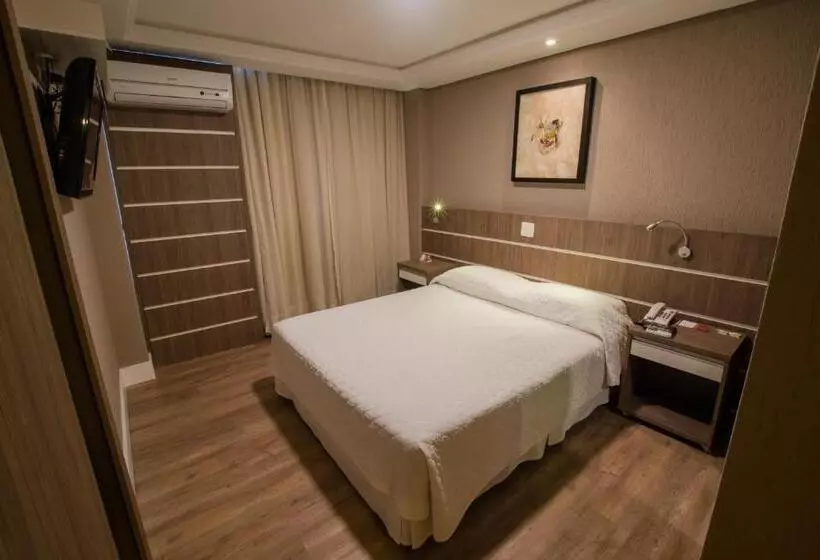 سوییت سوپریور, Sj Royal   San Juan Curitiba