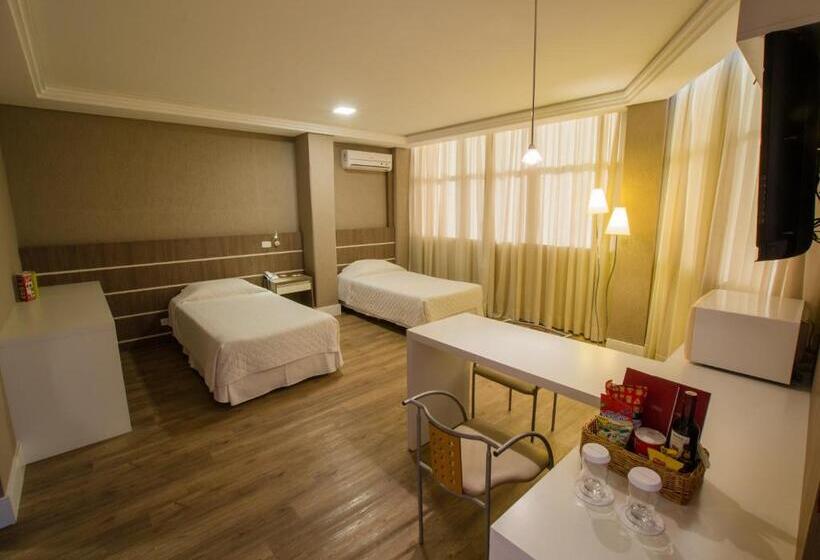 家庭套房, Sj Royal   San Juan Curitiba