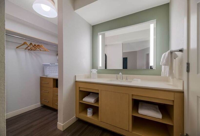 سوئیت 2 خوابه, Sonesta Es Suites Orlando International Drive