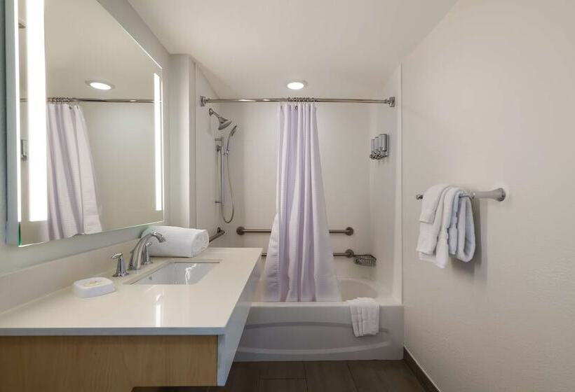 سوئیت 2 خوابه, Sonesta Es Suites Orlando International Drive