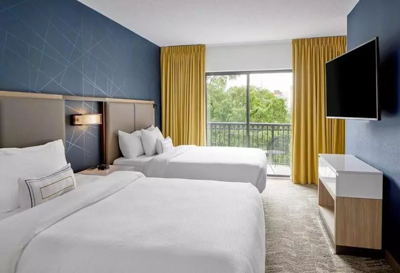 バルコニー付きスタンダードステューディオ, Springhill Suites Memphis Downtown