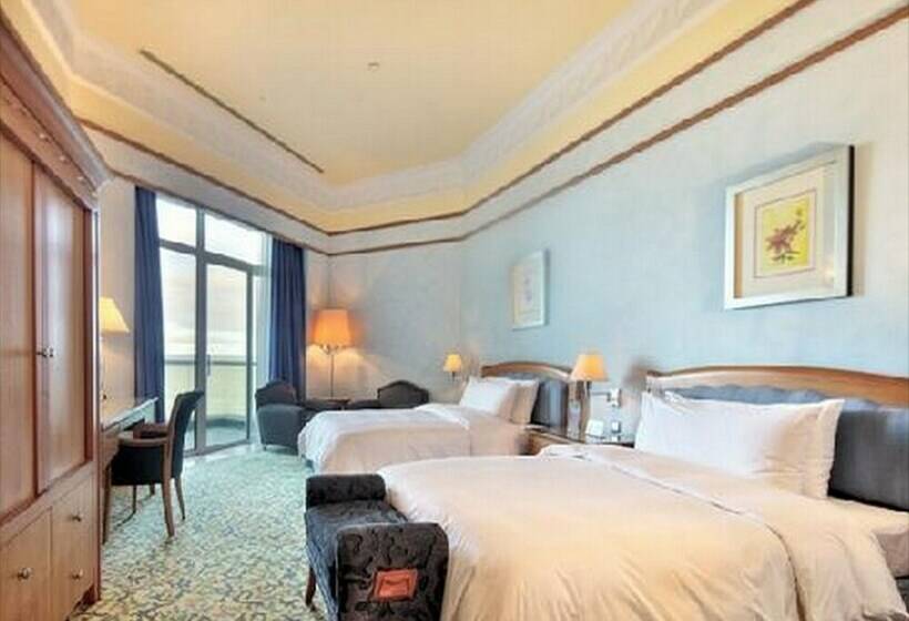 اتاق استاندارد با چشم‌انداز دریا, The Empire Brunei