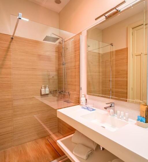 ジュニアスイート, Yit Casa Grande