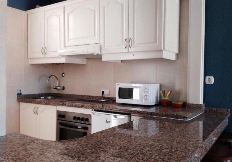 דירת חדר סופריור, Laguna Park 2