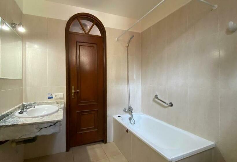 חדר סטודיו סטנדרד, Laguna Park 2