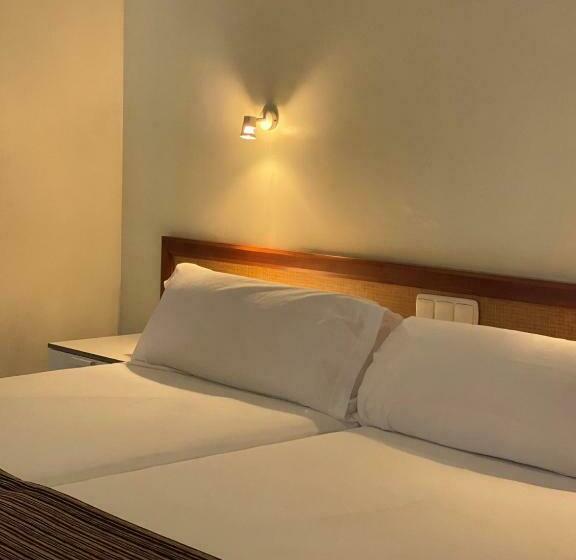 דירת חדר, Laguna Park 2