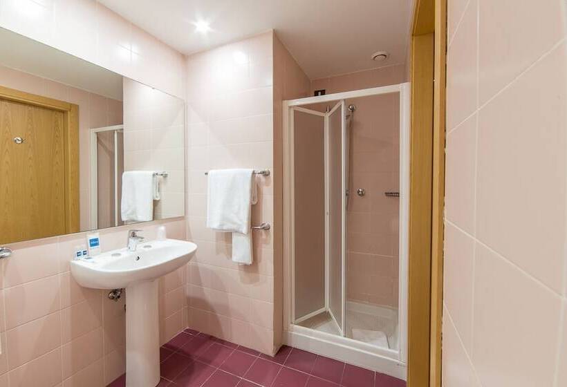 Standard 4 Pers. Værelse, Sotel Nomentana Roma