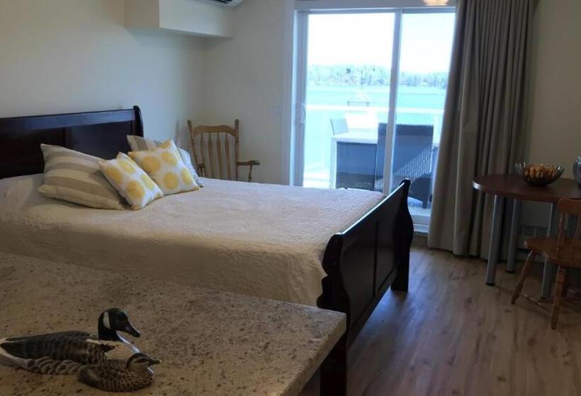 جناح جونيور مزوَّد بشرفة, Muskoka Lakes Hotel And Resorts