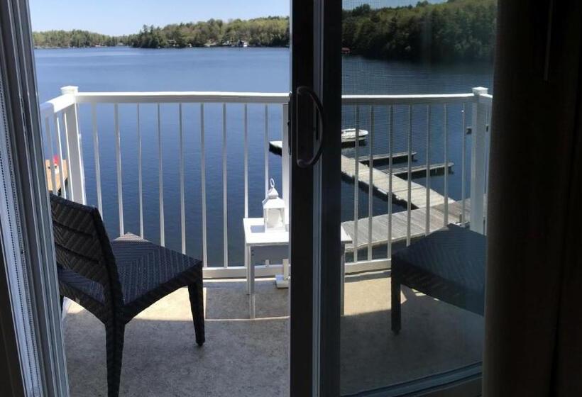 جناح مزوَّد بشرفة, Muskoka Lakes Hotel And Resorts