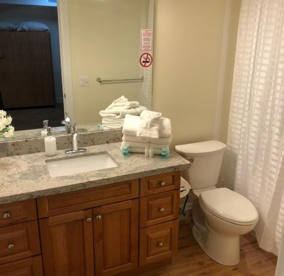 جناح, Muskoka Lakes Hotel And Resorts