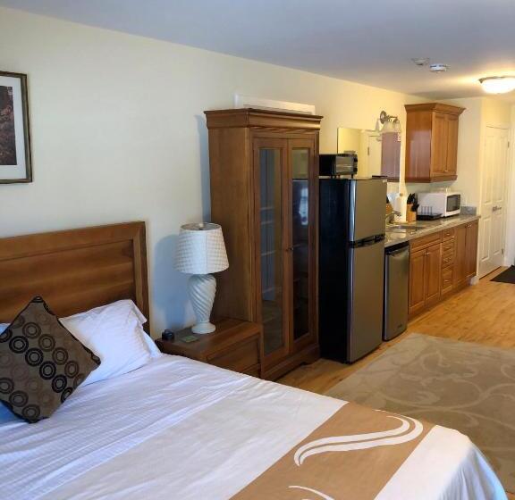 جناح مزوَّد بشرفة, Muskoka Lakes Hotel And Resorts