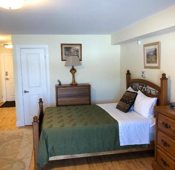 带阳台套房, Muskoka Lakes Hotel And Resorts