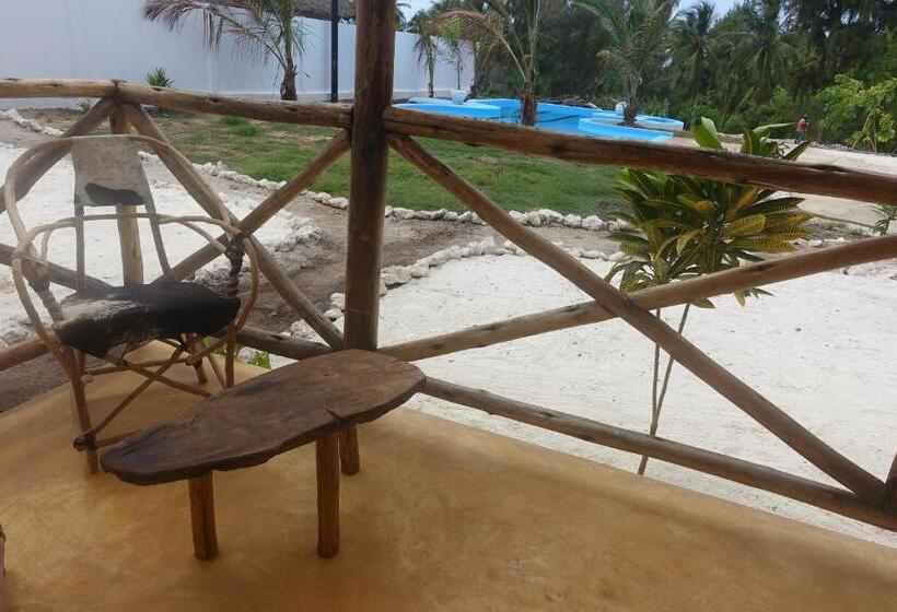 デラックスルーム, Hoom