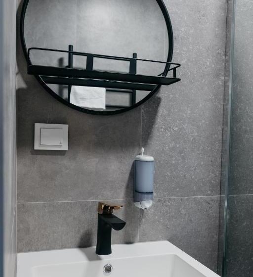 اتاق عادی یک تخته, Bohema