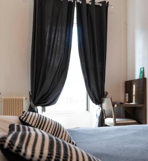 スーペリアールーム, Hôtel D'ossau