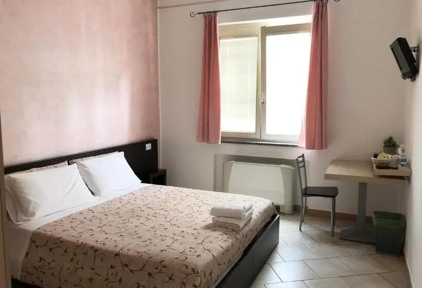اتاق استاندارد یک نفره, La Siesta Bed&residence