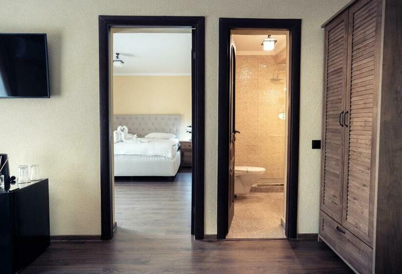آپارتمان 1 خوابه, London Apartments Vaslui