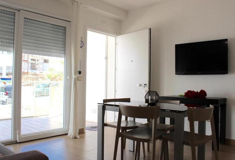 דירת שני חדרים, Nelblu