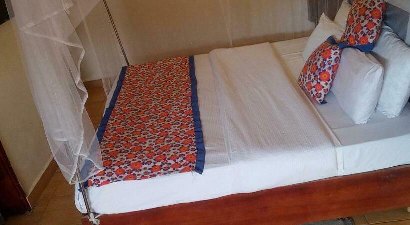 اتاق لوکس, Boulevard Excelsior Motel