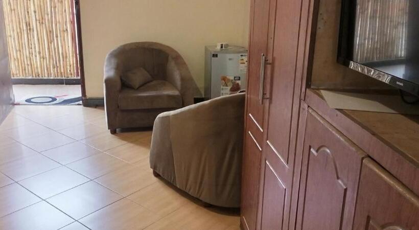 اتاق سوپریور, Boulevard Excelsior Motel