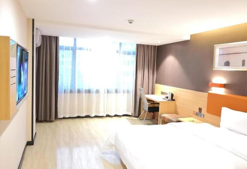 Номер Superior, 7 Days Premium Sanya Bay Haiyue Plaza Foreign Trade Road Food Street Branch