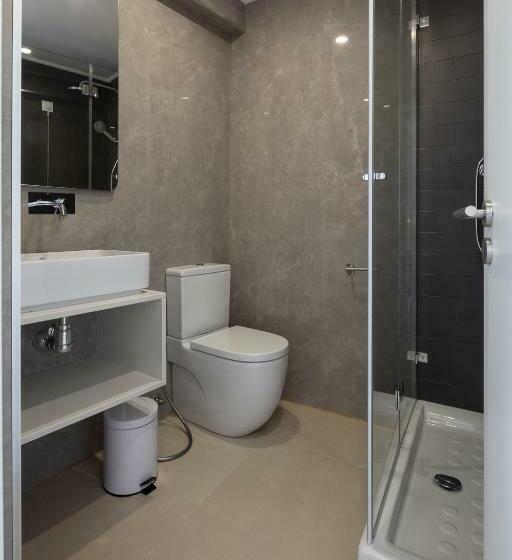 اتاق استاندارد, The Icons Lisbon