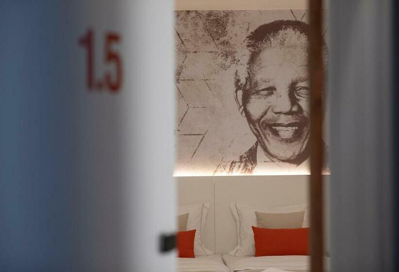 اتاق استاندارد, The Icons Lisbon