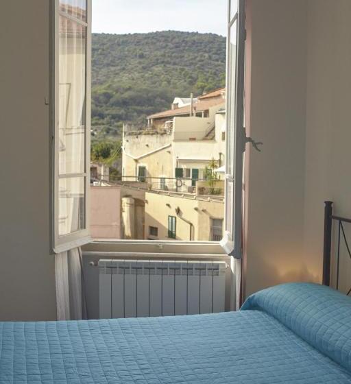 شقة غرفتين, B&b Giardinidivale A 2 Chilometri Da Finale Ligure