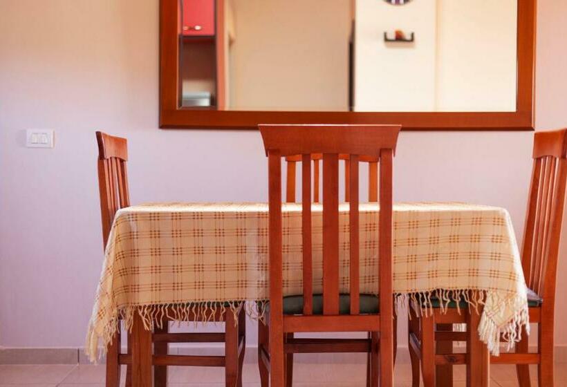 סוויטת דלוקס נוף לים, George Hotel Rooms&suites