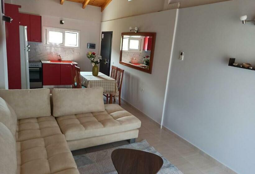 סוויטת דלוקס נוף לים, George Hotel Rooms&suites