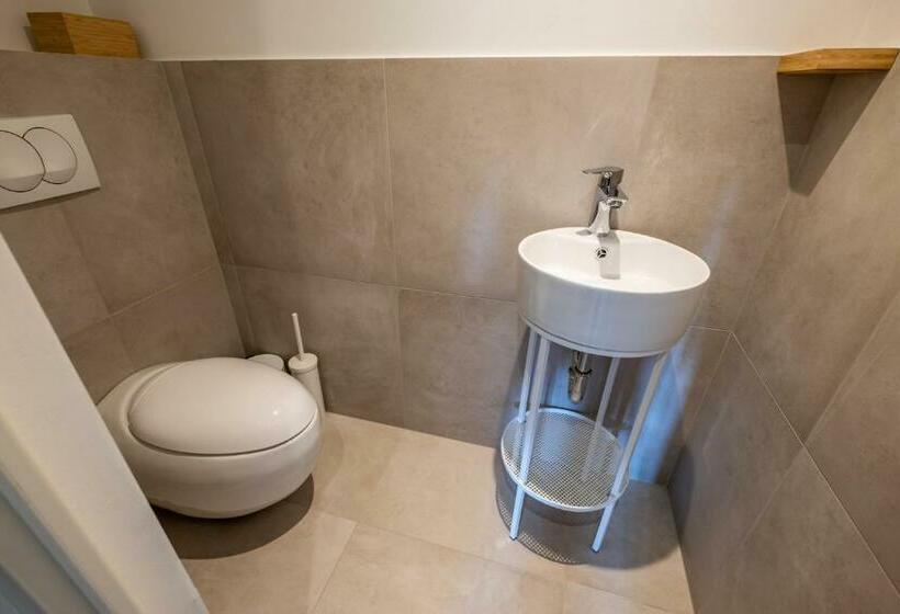 Номер Стандарт, Almalomb Apartman