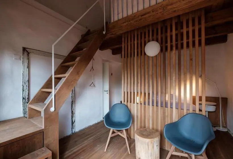 スタンダード4人部屋, Almalomb Apartman