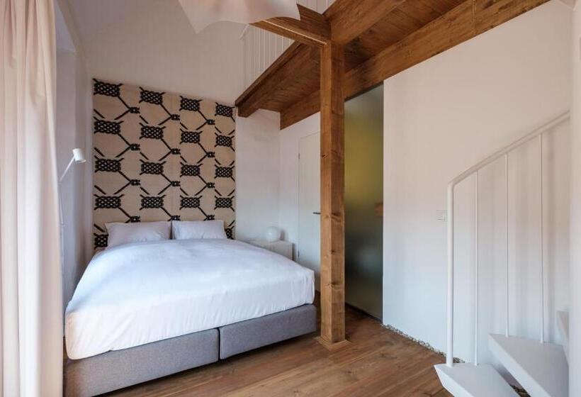 Четырехместный Номер Стандарт, Almalomb Apartman