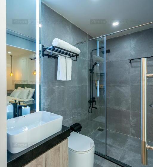 استودیو استاندارد با بالکن, Elite Home