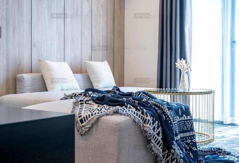 آپارتمان 2 خوابه, Elite Home