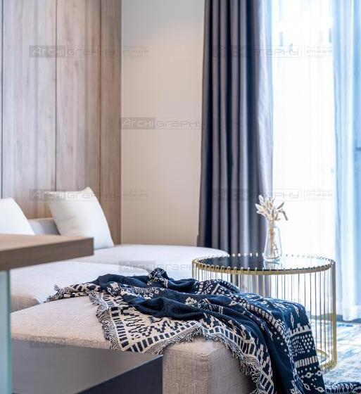 آپارتمان 2 خوابه, Elite Home