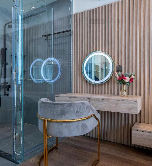 آپارتمان 2 خوابه, Elite Home