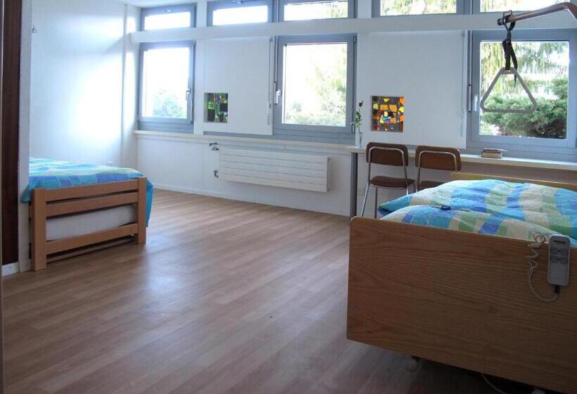 غرفة قياسية فردية لذوى الإحتياجات الخاصة, Hôtel Centre Saint François