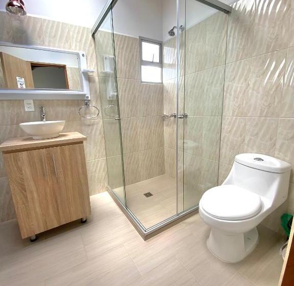 标准间, Mi Casa Del Norte