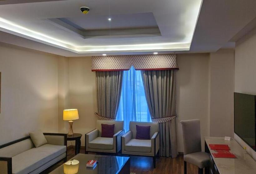 سوییت جونیور, Ramada By Wyndham Lahore Gulberg Ii