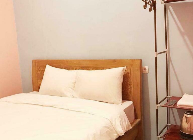 디럭스 룸, Roomz Budget Residence