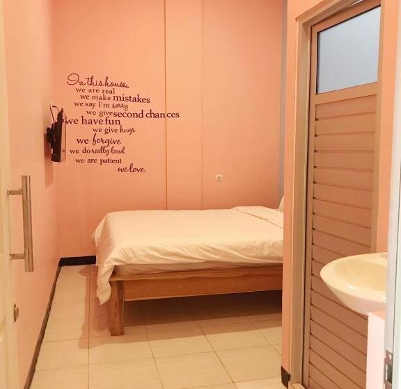 豪华房间, Roomz Budget Residence